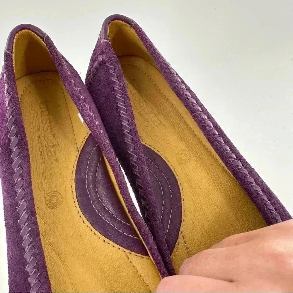Bussola womens Inca flats size 37 purple suede ballet